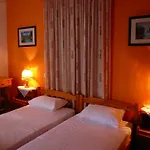 Konukevi Liossis & Skopelos