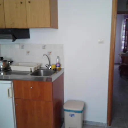 Guest house Liossis & Skopelos Town