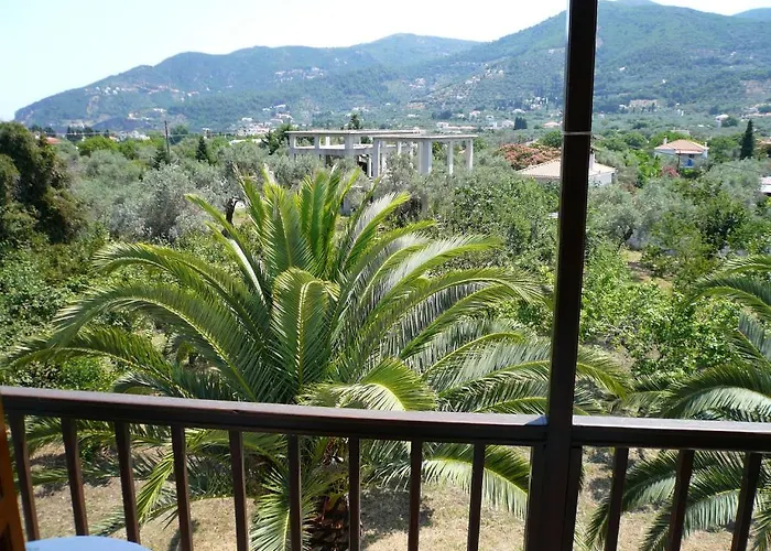 Liossis & Skopelos Town