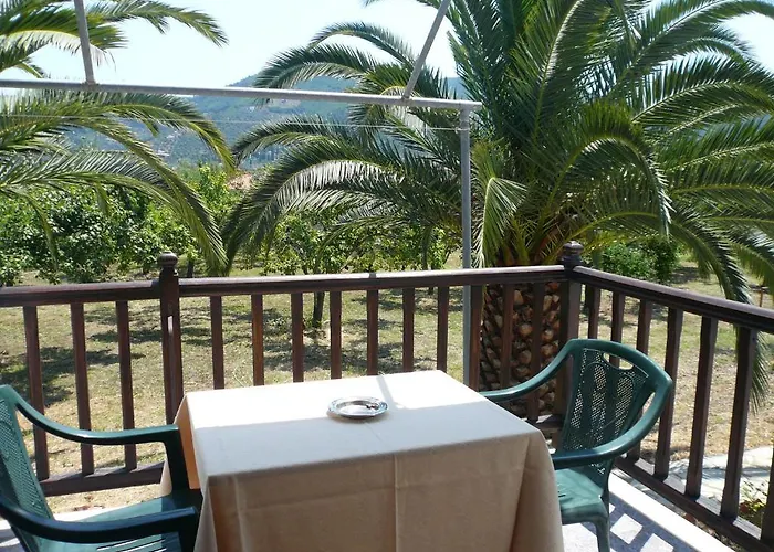 Guest house Liossis &